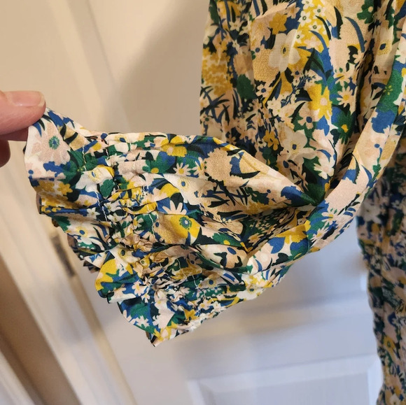 NWT Birds of Paradis by Trovata Short Sleeve Cotton and Silk Blouse Size Large - Picture 5 of 13